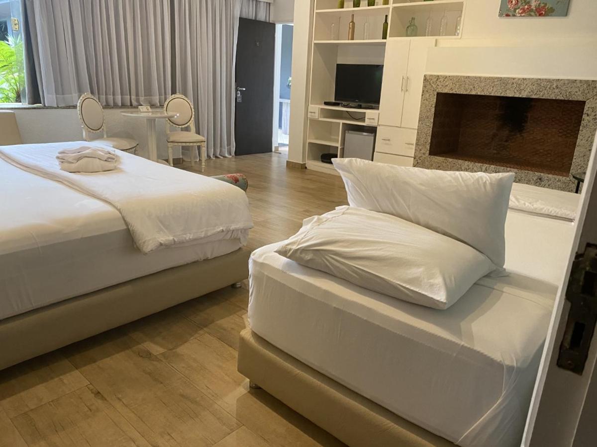 Milord Hotel Энкарнасьон Экстерьер фото